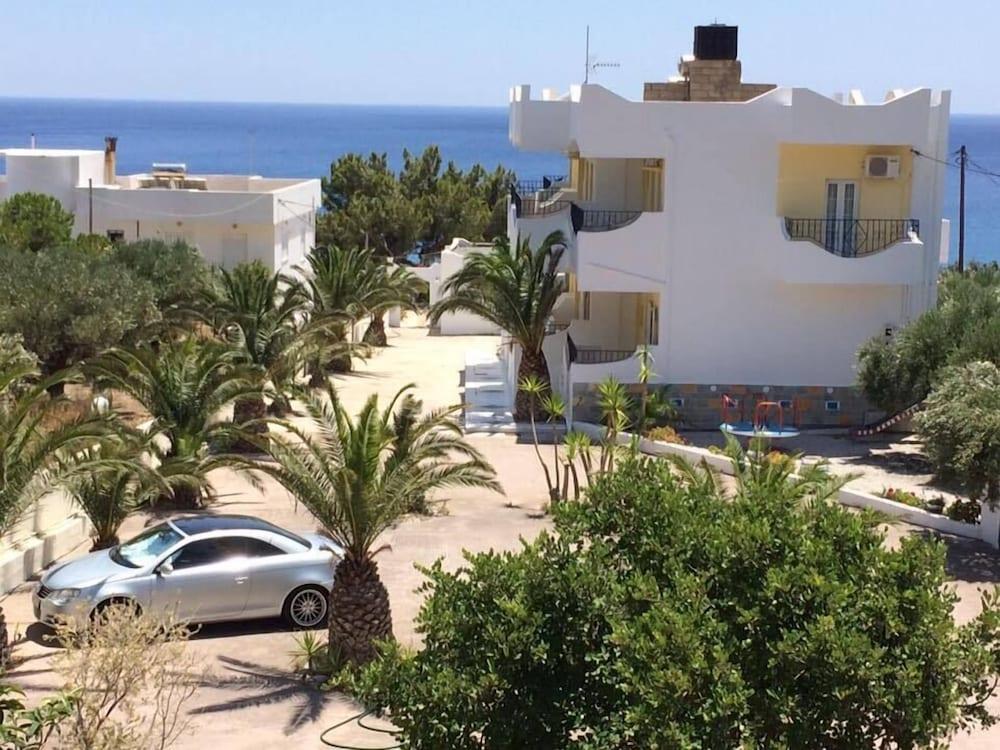 Elena S Beach Garden Ierápetra エクステリア 写真